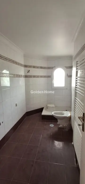 Independent Maisonette 600m<sup>2</sup> for sale photo 91
