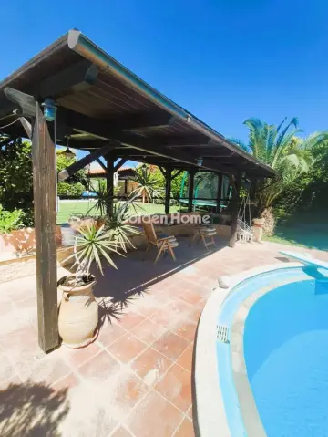 House 360m<sup>2</sup> for rent photo 19