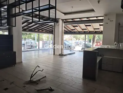 店铺 150m<sup>2</sup> for rent photo 1