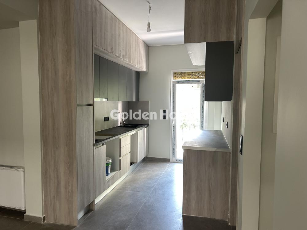 apartment in Ilion — Photo 8 of 31