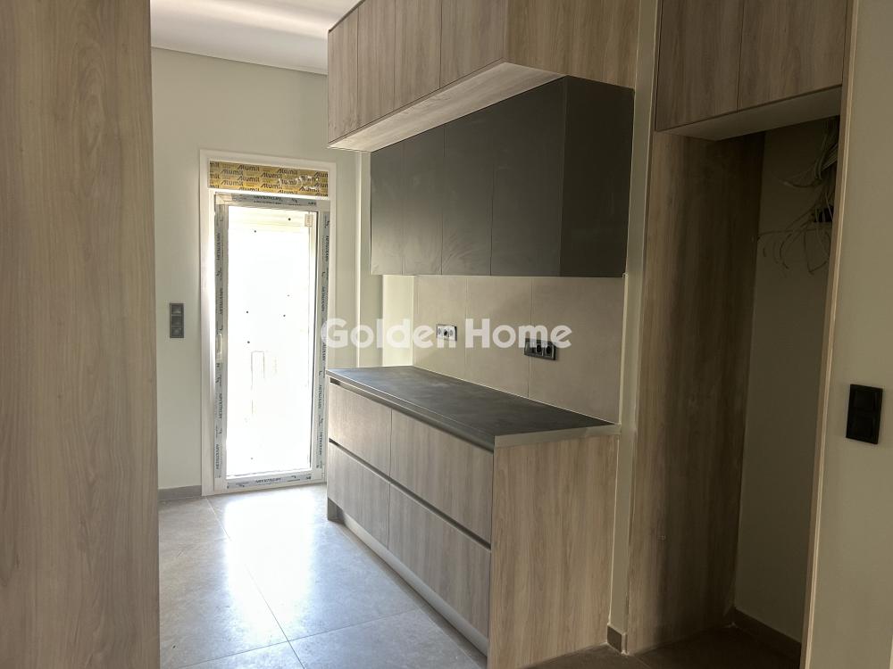 apartment in Ilion — Photo 9 of 31