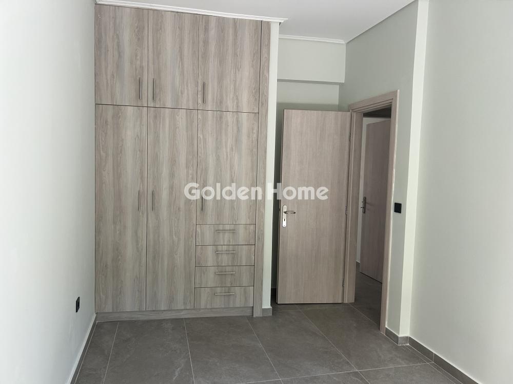 apartment in Ilion — Photo 14 of 31