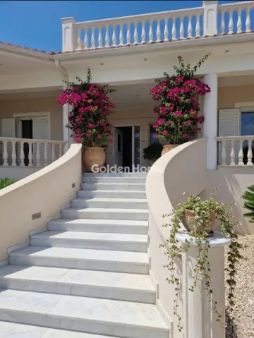 House 500m<sup>2</sup> for sale photo 2