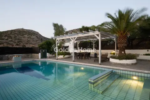 House 225m<sup>2</sup> for rent photo 36
