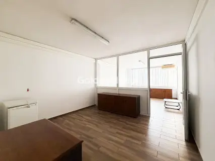 Office 51m<sup>2</sup> for rent photo 5