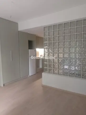 Studio 38m<sup>2</sup> for rent photo 5484036