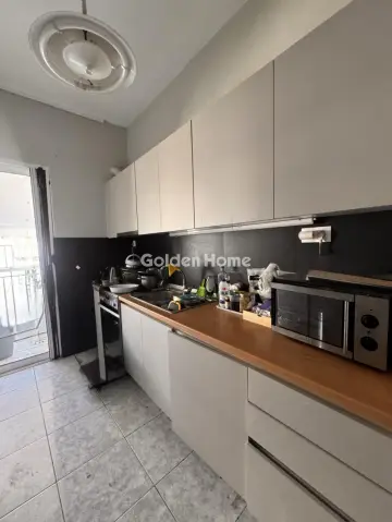 Studio 50m<sup>2</sup> for rent photo 2