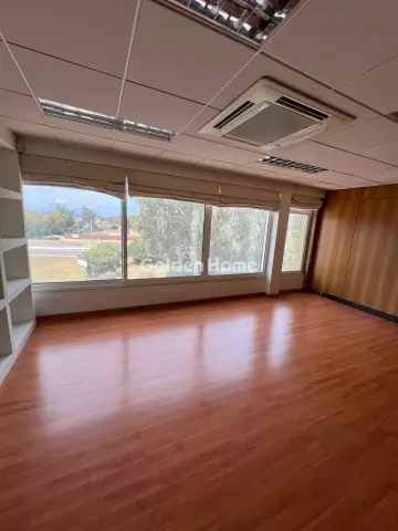 Γραφείο 250τ.μ. προς ενοικίαση φωτογραφία 10