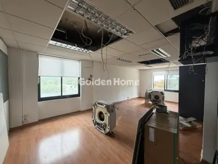 办公室 250m<sup>2</sup> for rent photo 3