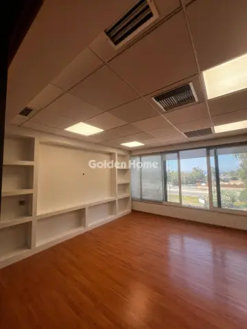 Office 500m<sup>2</sup> for rent photo 5544970