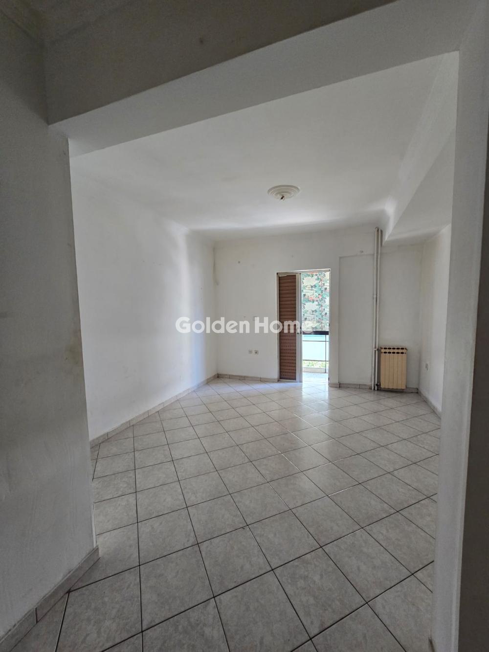 apartment in Piraeus — Photo 10 of 16