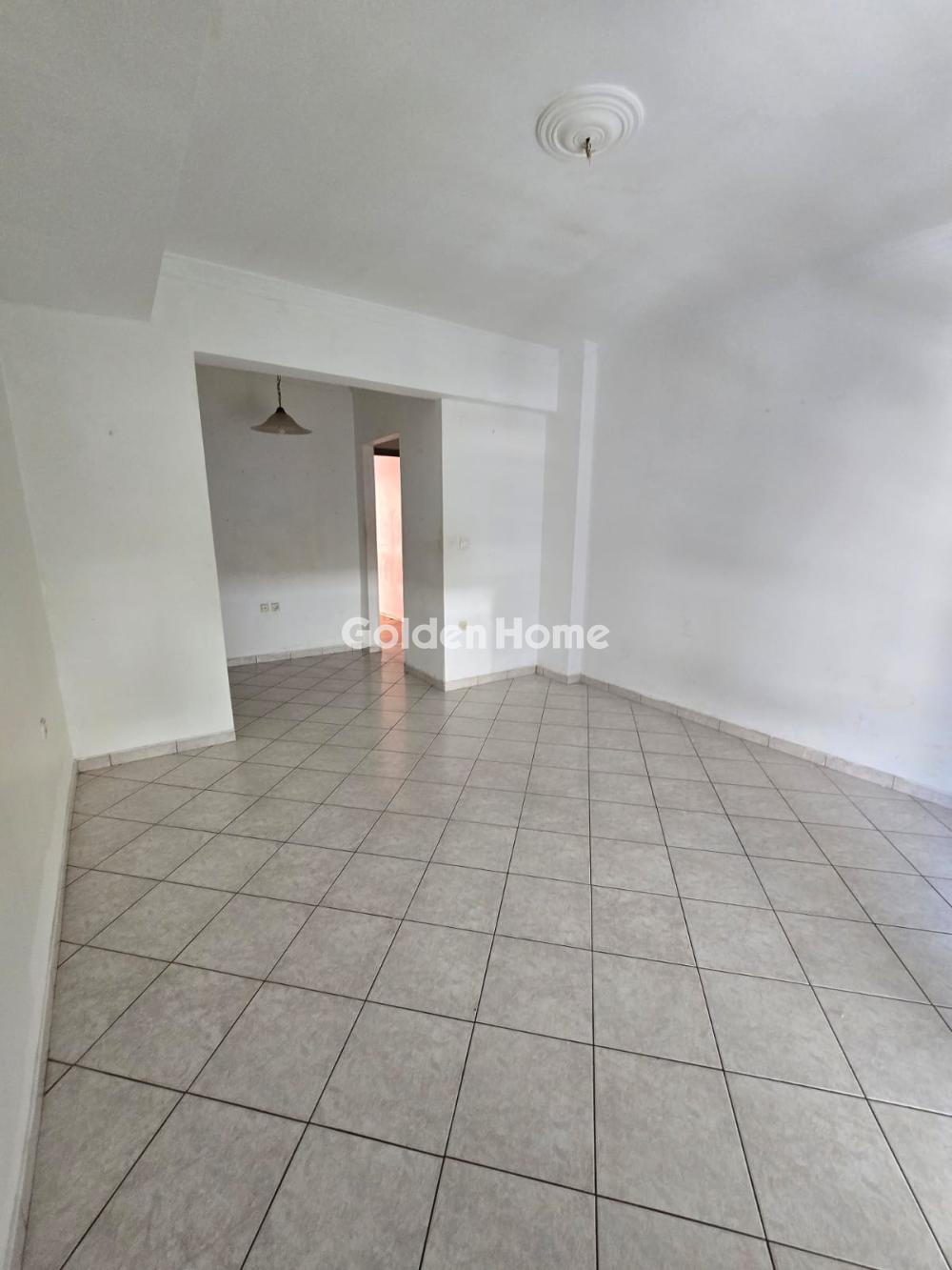 apartment in Piraeus — Photo 14 of 16
