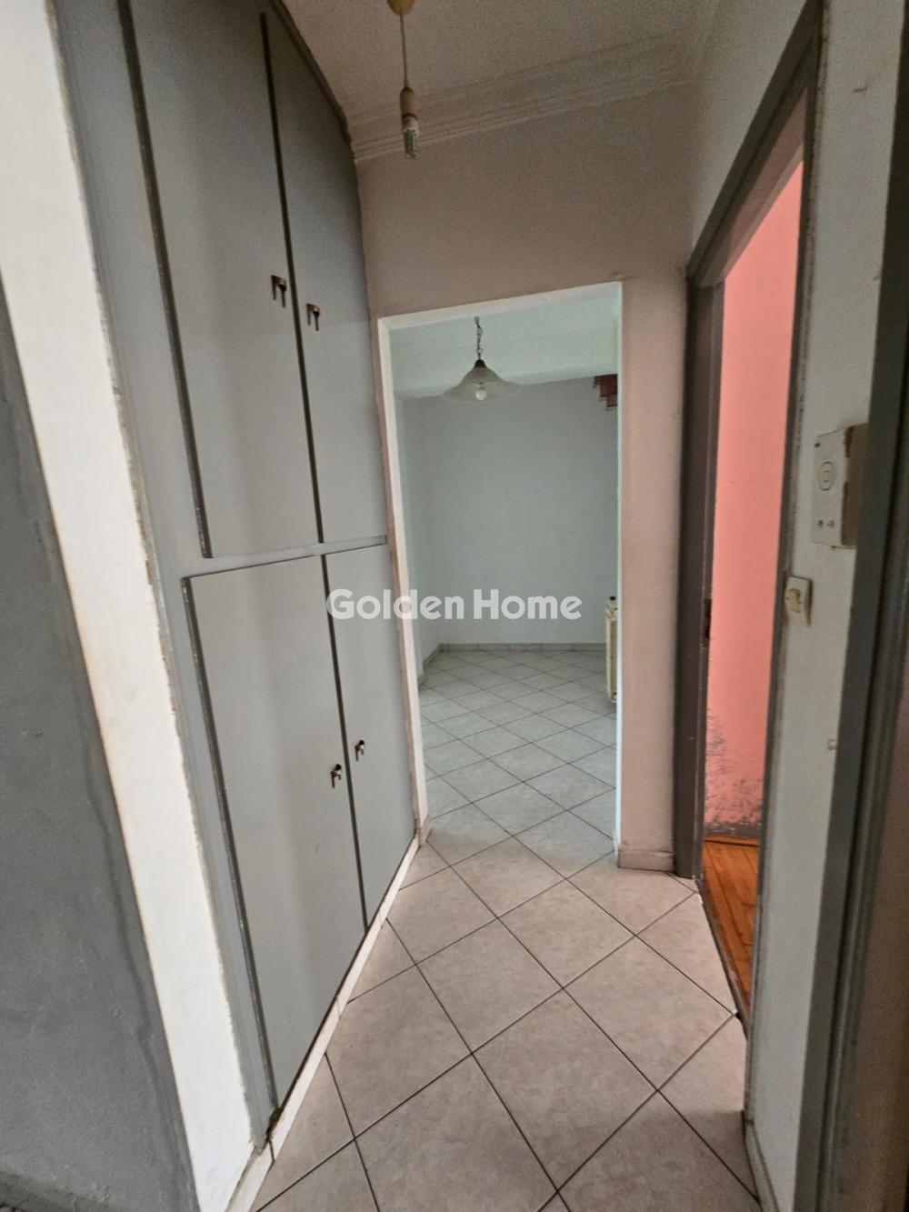 apartment in Piraeus — Photo 16 of 16