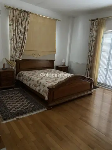 公寓楼层 195m<sup>2</sup> for rent photo 9
