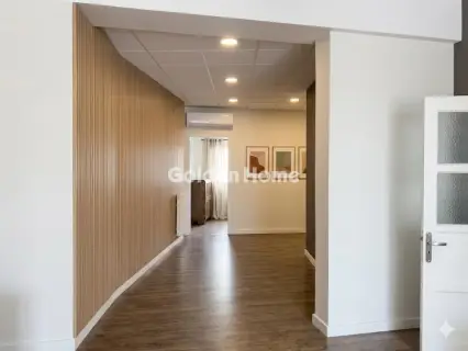 Office 200m<sup>2</sup> for rent photo 3