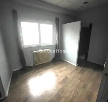 Office 200m<sup>2</sup> for rent photo 22