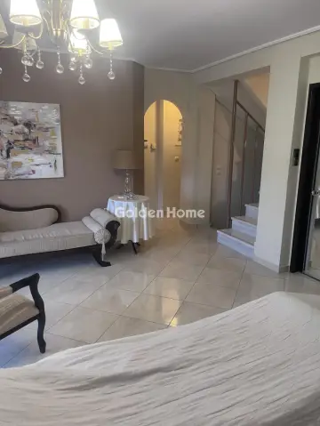 Independent Maisonette 250m<sup>2</sup> for sale photo 17