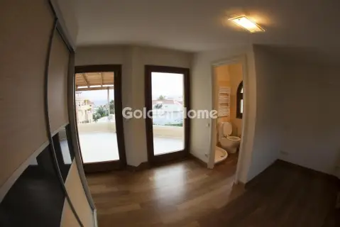 House 470m<sup>2</sup> for sale photo 5493031