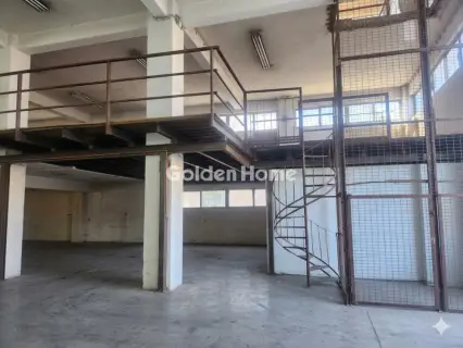 Independent Building 1100m<sup>2</sup> for sale photo 5497519