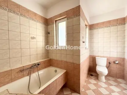 Floor Apartment 92m<sup>2</sup> for rent photo 9