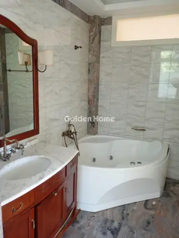 Independent Maisonette 350m<sup>2</sup> for sale photo 76
