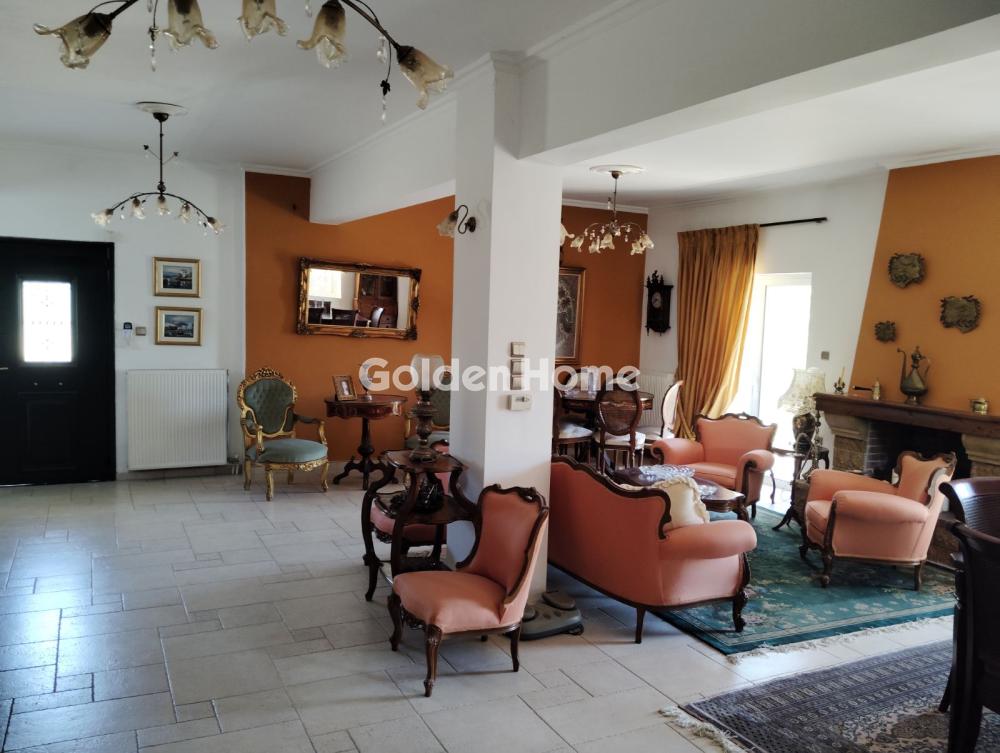 House 280m<sup>2</sup> for sale display photo