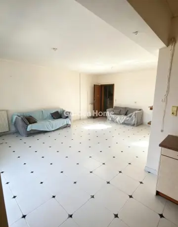 Apartment 85m<sup>2</sup> for rent photo 1