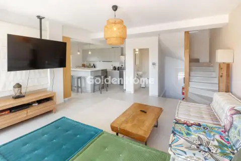 Μεζονέτα Εφαπτόμενη 240τ.μ. προς πώληση φωτογραφία 4