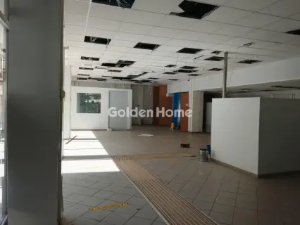 店铺 186m<sup>2</sup> for rent photo 2