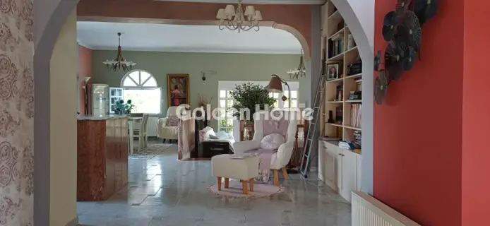 House 256m<sup>2</sup> for sale photo 3