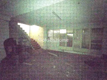 店铺 300m<sup>2</sup> for sale photo 5