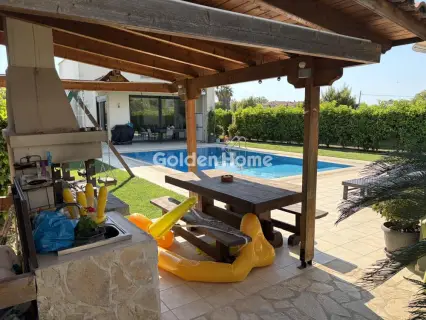 Independent Maisonette 333m<sup>2</sup> for sale photo 5513982