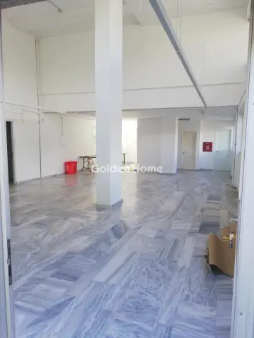 Independent Building 450m<sup>2</sup> for rent photo 1