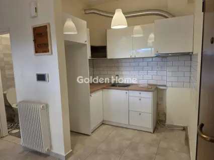 Studio 32m<sup>2</sup> for rent photo 5515219