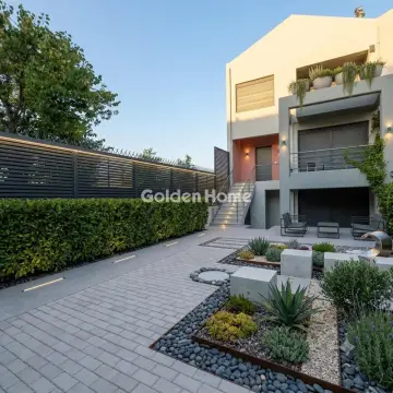 Maisonette Attached 262m<sup>2</sup> for sale photo 1