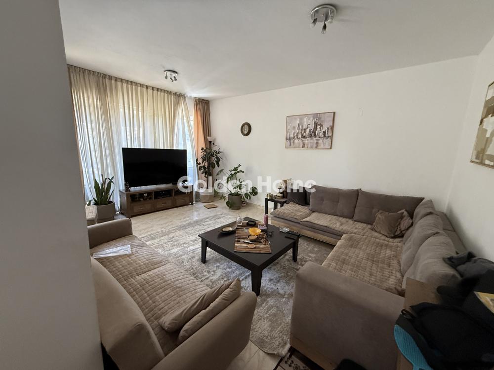Apartment 81m<sup>2</sup> for sale display photo