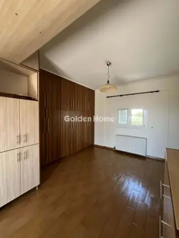 Maisonette Attached 198m<sup>2</sup> for rent photo 8