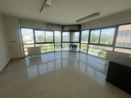Office 231m<sup>2</sup> for rent photo 5529369