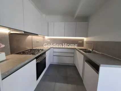 Floor Apartment 95m<sup>2</sup> for rent photo 2
