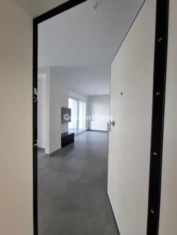 Floor Apartment 95m<sup>2</sup> for rent photo 7