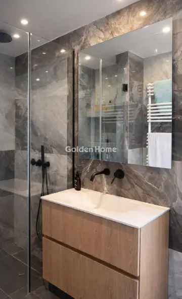 Independent Maisonette 91m<sup>2</sup> for sale photo 20