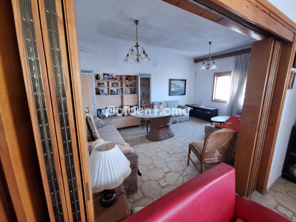 House 260m<sup>2</sup> for sale display photo