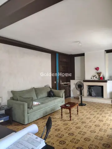 Floor Apartment 120m<sup>2</sup> for sale photo 3