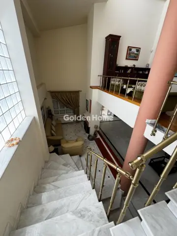 House 320m<sup>2</sup> for rent photo 7