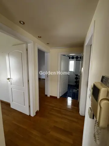 House 320m<sup>2</sup> for rent photo 13