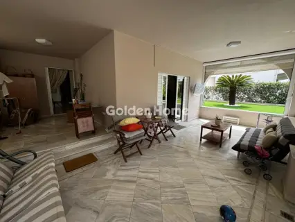 House 320m<sup>2</sup> for rent photo 33
