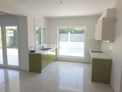 独立复式小屋 350m<sup>2</sup> for rent photo 4
