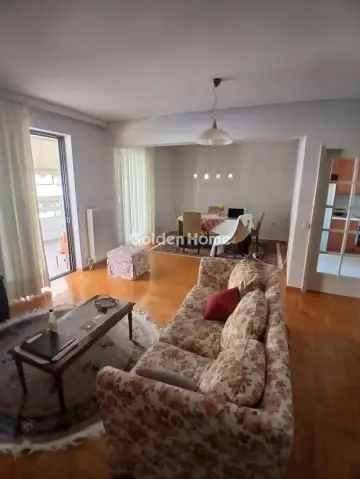 Floor Apartment 90m<sup>2</sup> for rent photo 3