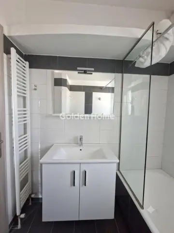 Floor Apartment 100m<sup>2</sup> for rent photo 24