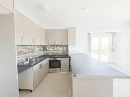 Floor Apartment 100m<sup>2</sup> for rent photo 9